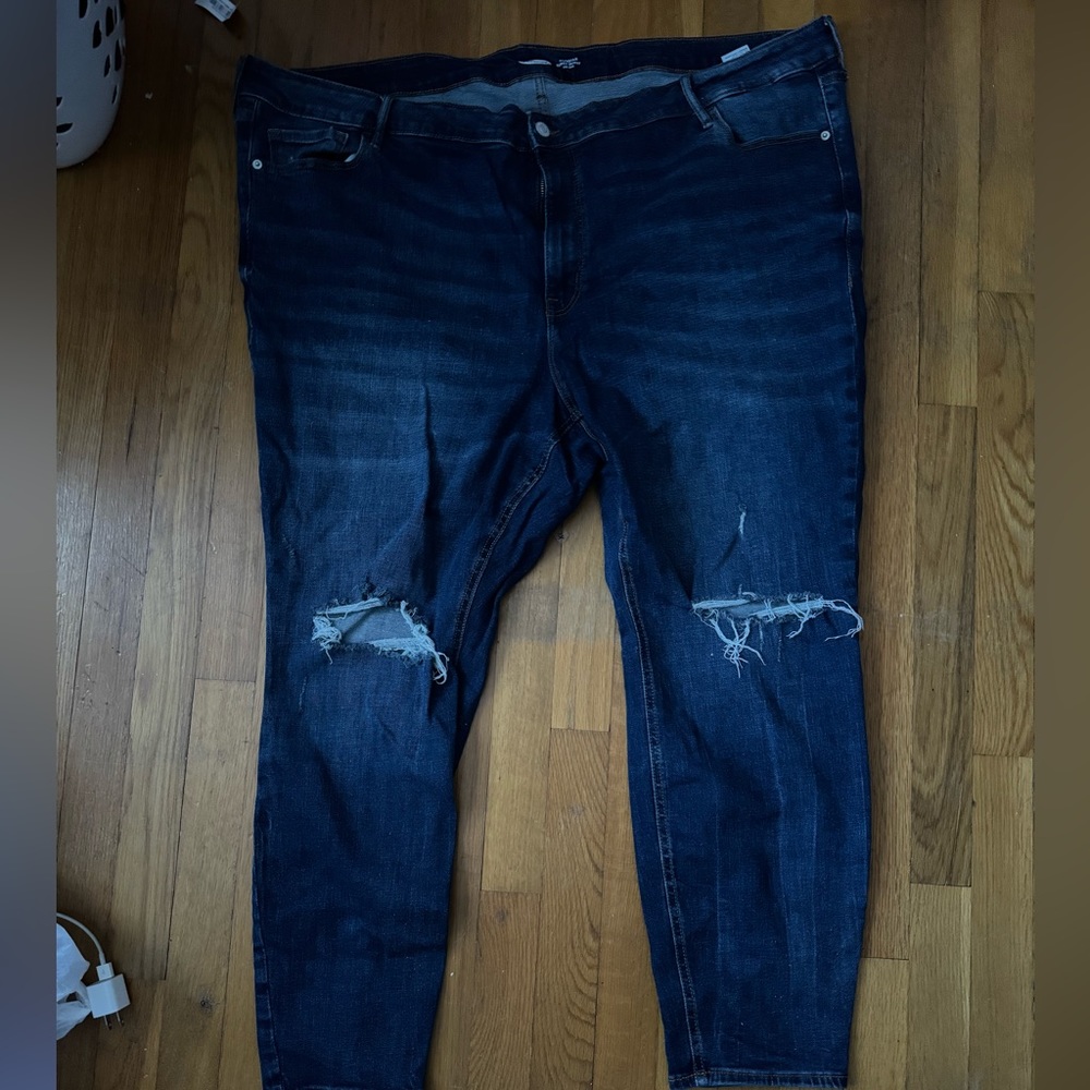 Old Navy Rockstar Super-Skinny Mid Rise Jeans